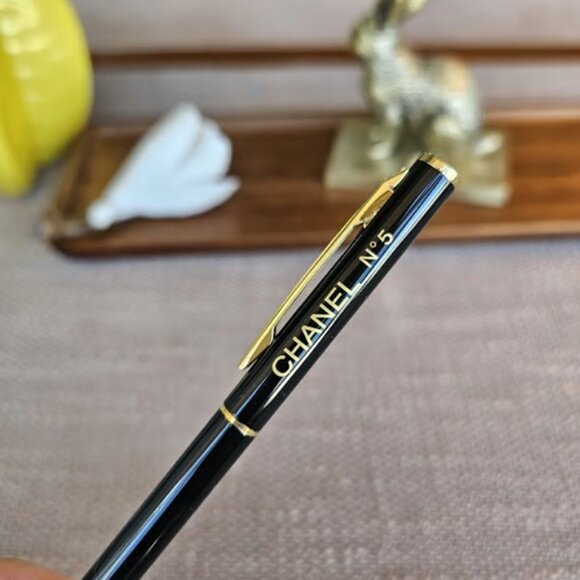 New Chanel No. 5 Ballpoint Pen(Gift with Purchase) - Picture 3 of 5